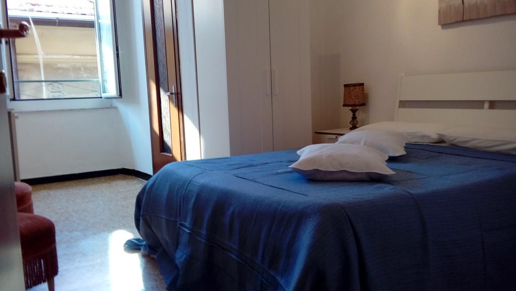 Ensemble Rooms Di Vayadu Alassio Exteriör bild
